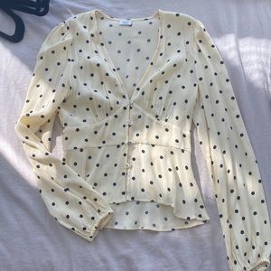 XS Wilfred Aritzia Blouse